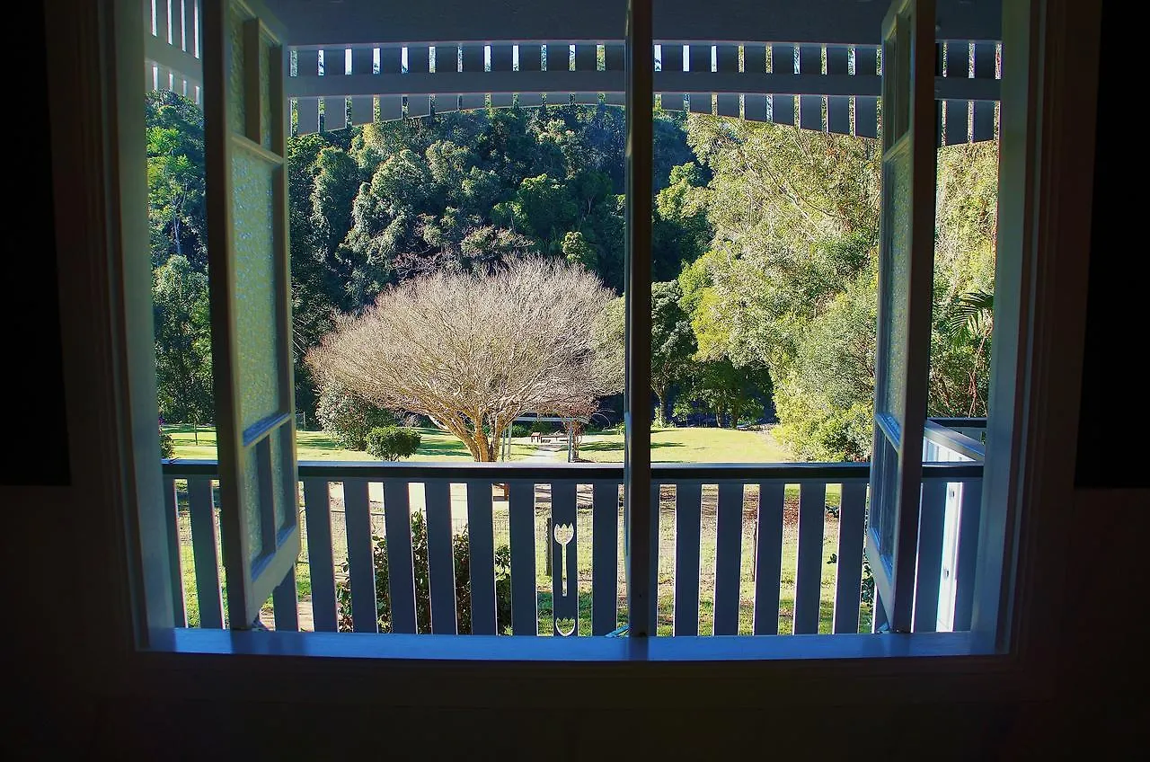 The Cottage On Obi Creek Maleny Australia